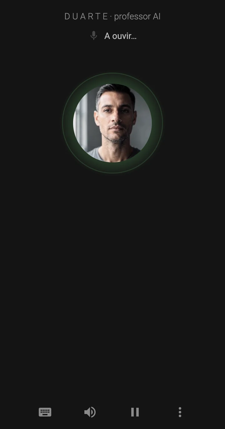 A aplicação Epivo enquanto Duarte ouve